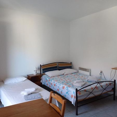 Apartment Kasperakos Skiathos Exterior photo